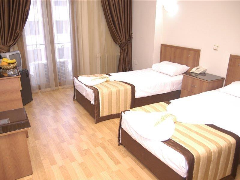 Beyaz Kugu Hotel Стамбул Экстерьер фото